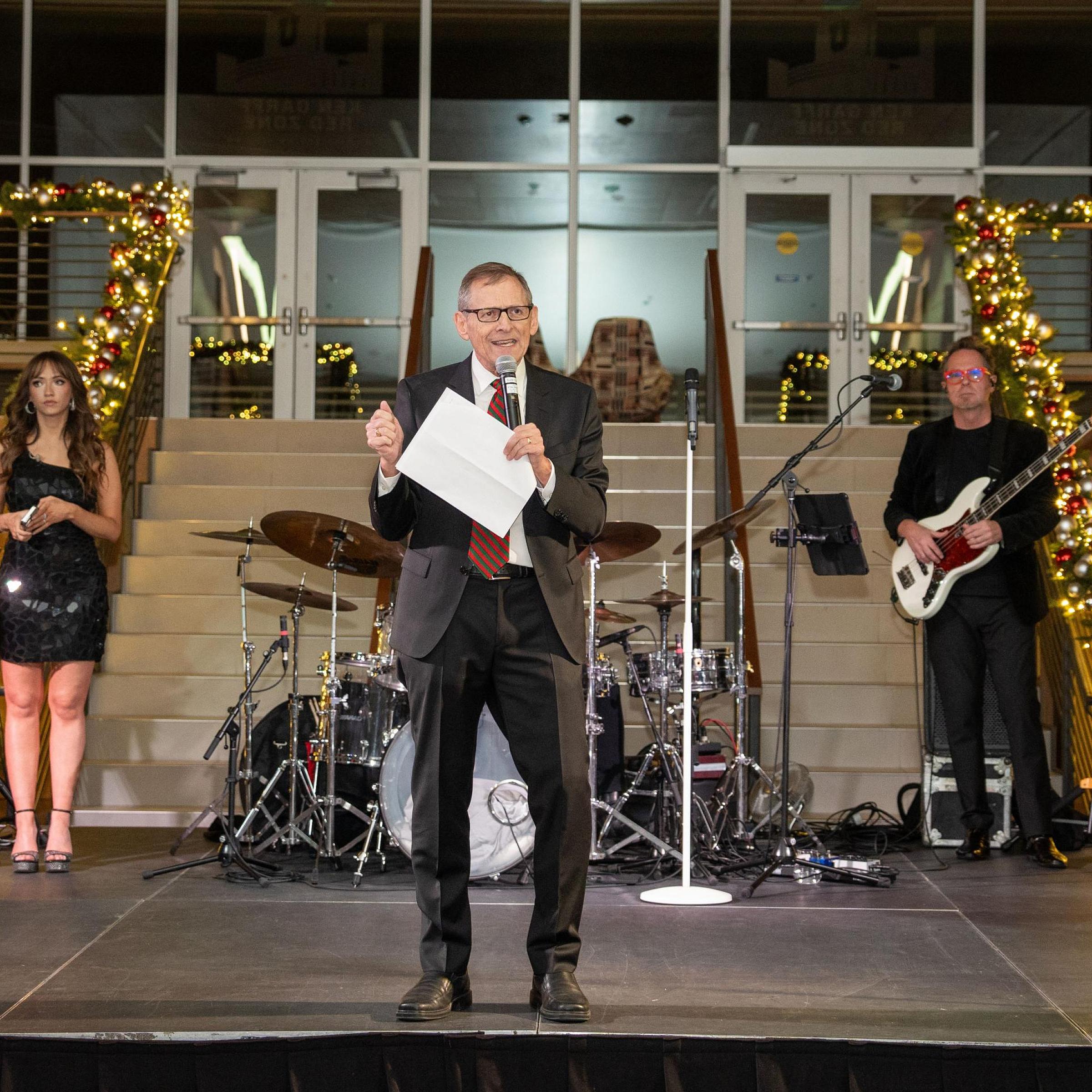 2023 Holiday Party 6